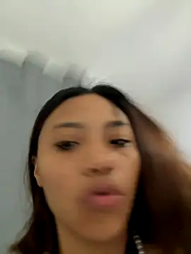 Snapshot of Nia_Desire chatting on September 25, 7:07 am Nia Desire online show from September 25, 7:07 am