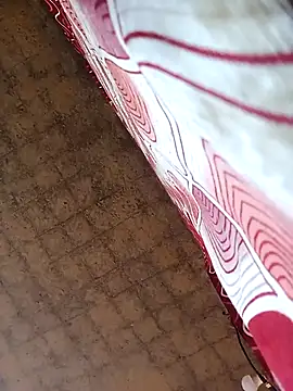 Snapshot of Reeta-rani chatting on November 1, 3:43 am Reeta-rani online show from November 1, 3:43 am