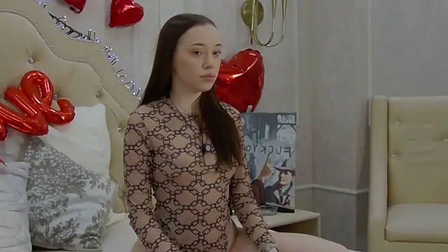 ZoeyNeal online show from February 13, 2:51 pm