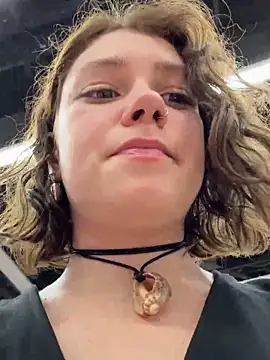 lucy-joy online show from September 10, 11:43 am