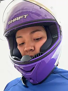 Camilla Miller01 online show from April 9, 6:57 pm