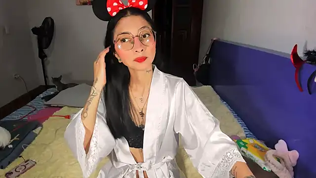 Anais lux online show from April 19, 11:51 pm