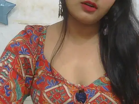 POOJA 199 online show from February 4, 9:12 am