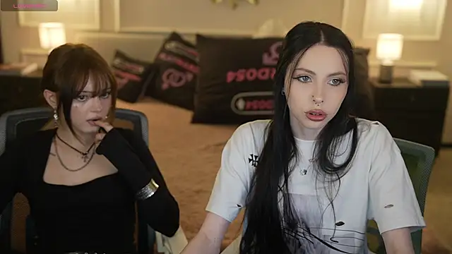 VivianSweet  online show from June 6, 2:34 pm
