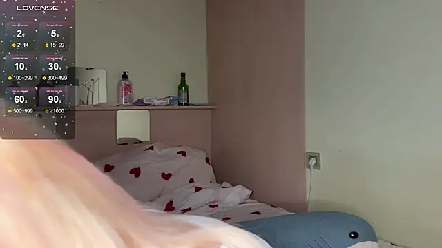  Annabel Myr  online show from December 17, 4:11 pm