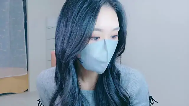 ramuchan desu online show from November 20, 1:28 am