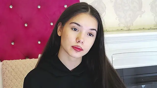 AlexisDevine online show from April 5, 4:22 am