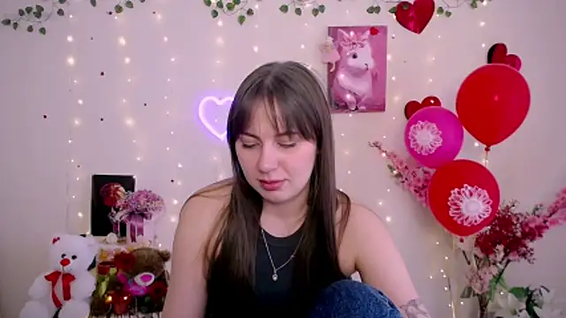 Amanda Bright  online show from March 30, 10:59 am