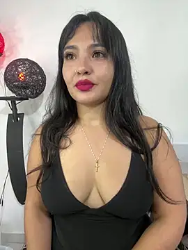 meli  brown online show from February 23, 2:12 am