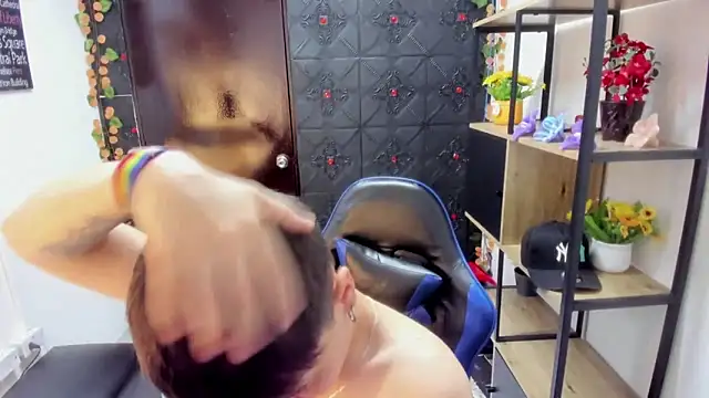  Hannah Hot online show from April 16, 2:45 am