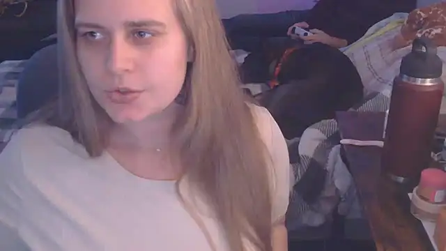 Sexyblonde12344 online show from October 13, 5:48 pm