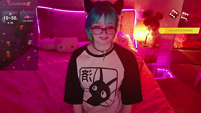 CoralineYoung online show from February 13, 10:17 am