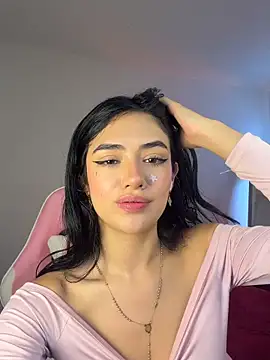 mandy222  online show from April 28, 5:06 pm