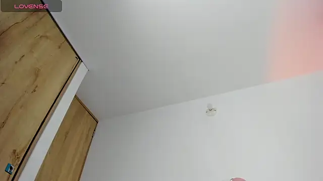 ZoeBlue6 online show from September 16, 12:13 pm