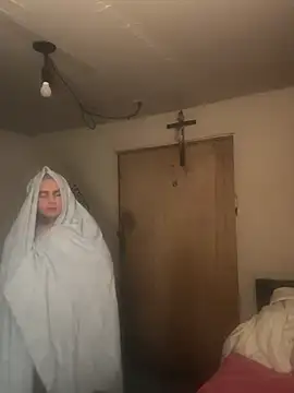 silverbay-456 online show from October 18, 12:19 pm