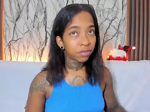 Pauline Fox online show from December 15, 1:44 am