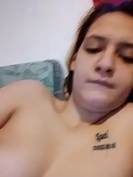 Themaskedgirl21 online show from January 16, 4:03 pm