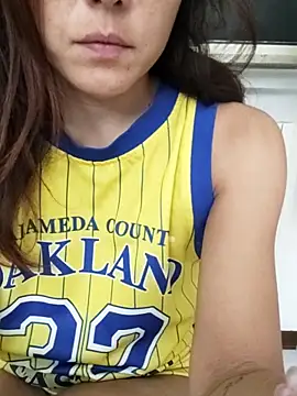 alicepavia22 online show from September 19, 7:57 pm