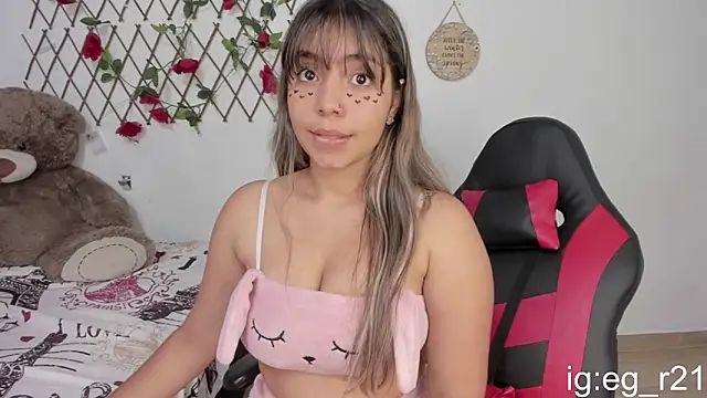 emma grays2 online show from December 4, 6:48 am