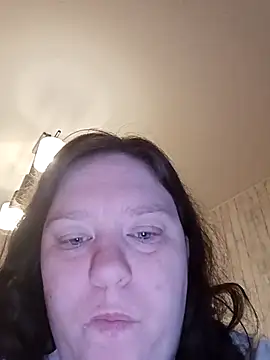 Feuchtekitty92xh online show from October 10, 5:34 am