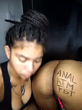 Vale Nikol21 online show from March 23, 12:39 am