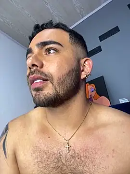 adamhairy online show from September 28, 12:07 am