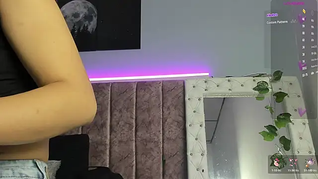  jasmine blush online show from November 17, 11:33 am