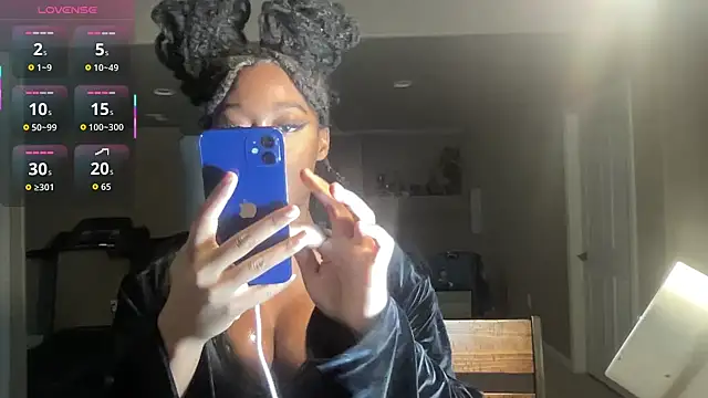 maskedgirl5005 online show from October 2, 6:13 pm