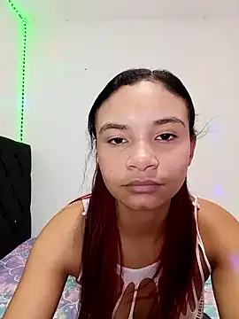 liz7skinny online show from March 29, 9:36 pm