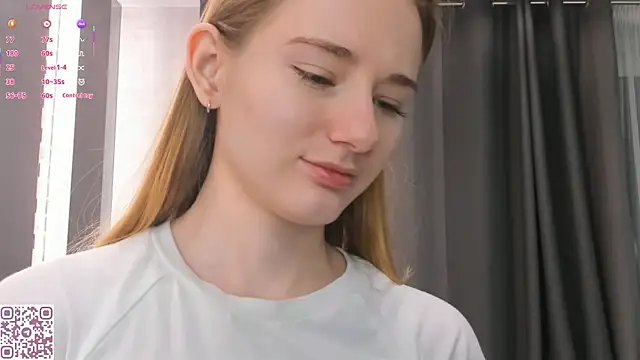 ElvinaRose online show from October 30, 2:03 am