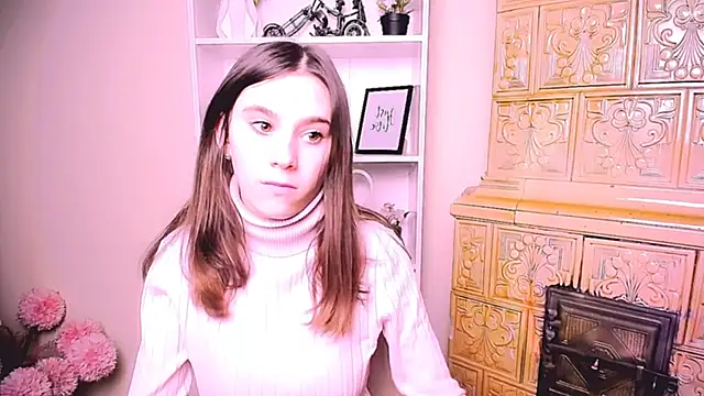 RosaRay  online show from February 11, 9:55 am