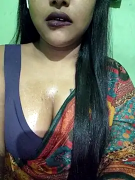 Snapshot of JIYA-04 chatting on September 25, 11:09 am JIYA-04 online show from September 25, 11:09 am