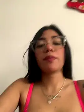 ElaRose 12 online show from December 19, 7:28 pm