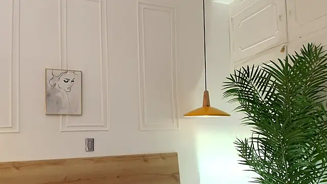 Mariee rosee online show from April 22, 9:45 pm