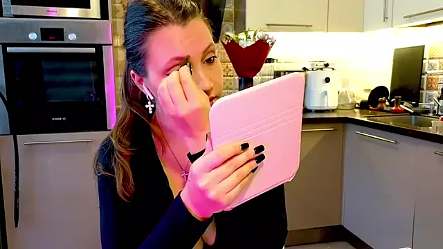 Brightsstar online show from March 17, 1:48 pm