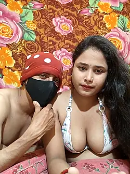 Seducing couple online show from March 29, 5:56 pm