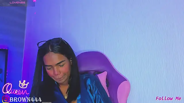  naomibrown  online show from April 8, 1:08 am