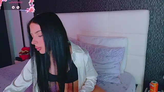 AshleyEttheenn online show from February 20, 5:58 pm