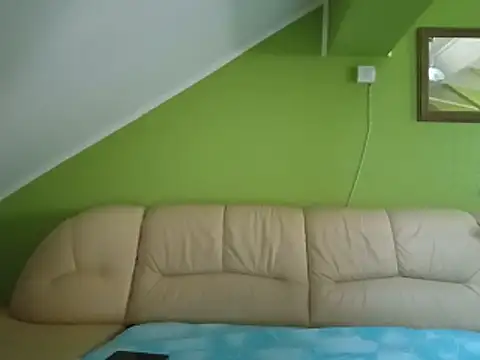 milf44milf online show from June 21, 5:11 am
