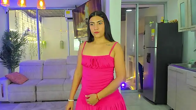 stangirls  online show from February 26, 9:25 pm