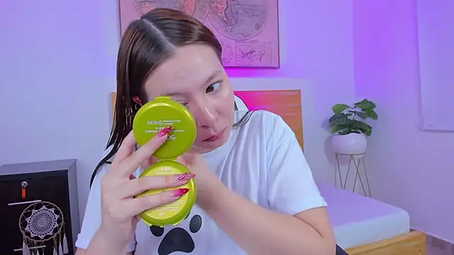 kitty sweeety  online show from February 9, 12:40 pm