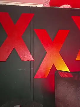 abrilbigcock online show from April 1, 11:24 pm