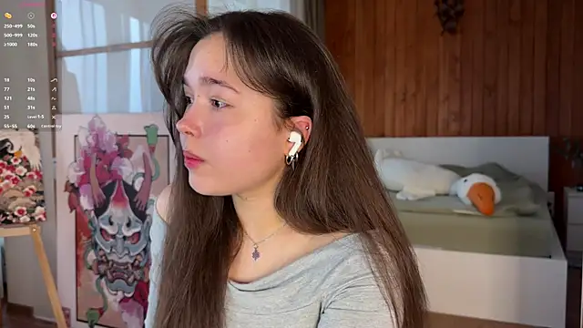 PlumyBun online show from April 13, 11:05 pm