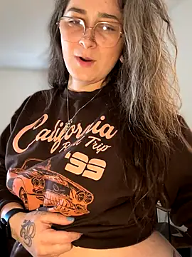 Alix Valentine online show from September 14, 11:24 pm