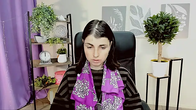 MartaEdams online show from March 24, 6:30 am