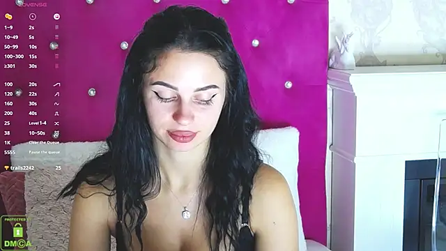 Snapshot of MaddySpears chatting on September 17, 12:47 pm MaddySpears online show from September 17, 12:47 pm