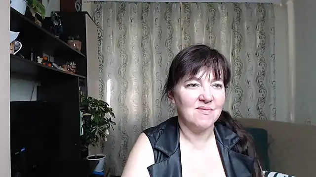 Illusionq online show from October 7, 9:36 am