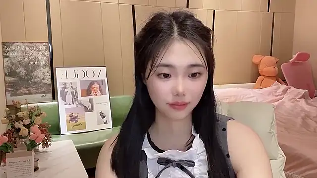 suki-1 online show from October 16, 4:09 pm