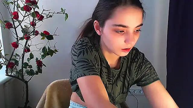 Sun Shine   online show from November 16, 11:21 am