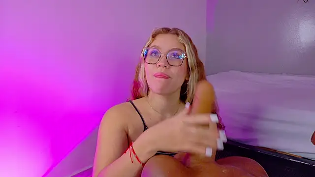 BelaMiller  online show from November 22, 12:08 pm